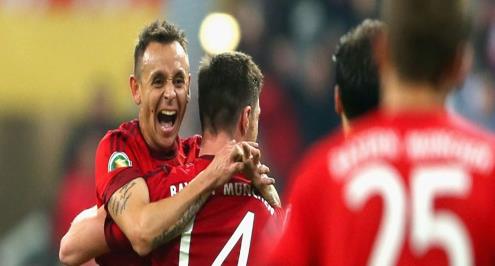 بالفيديو.. هدف الونسو "العالمي"  يؤهل بايرن ميونيخ لدور الثمانية بكأس ألمانيا 